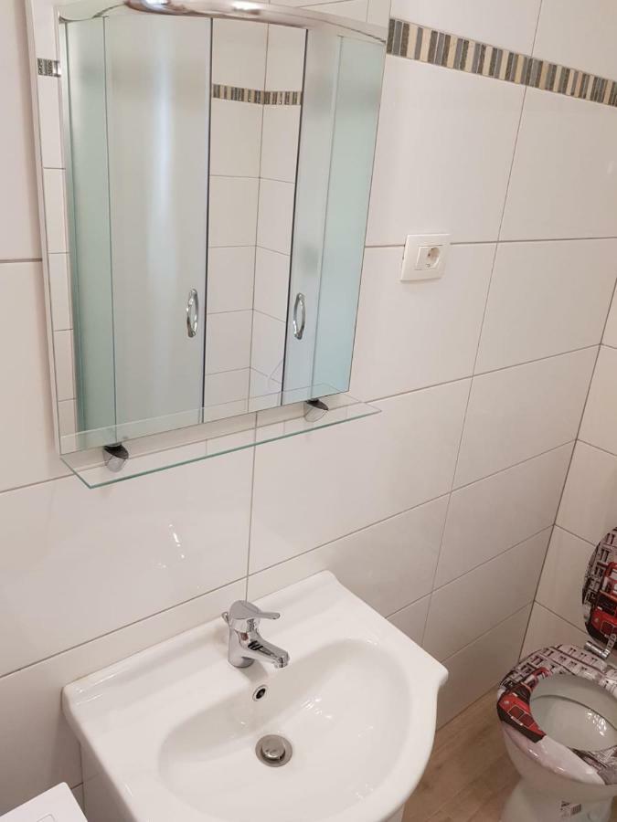 Studio Apartment Matija Подстрана Экстерьер фото